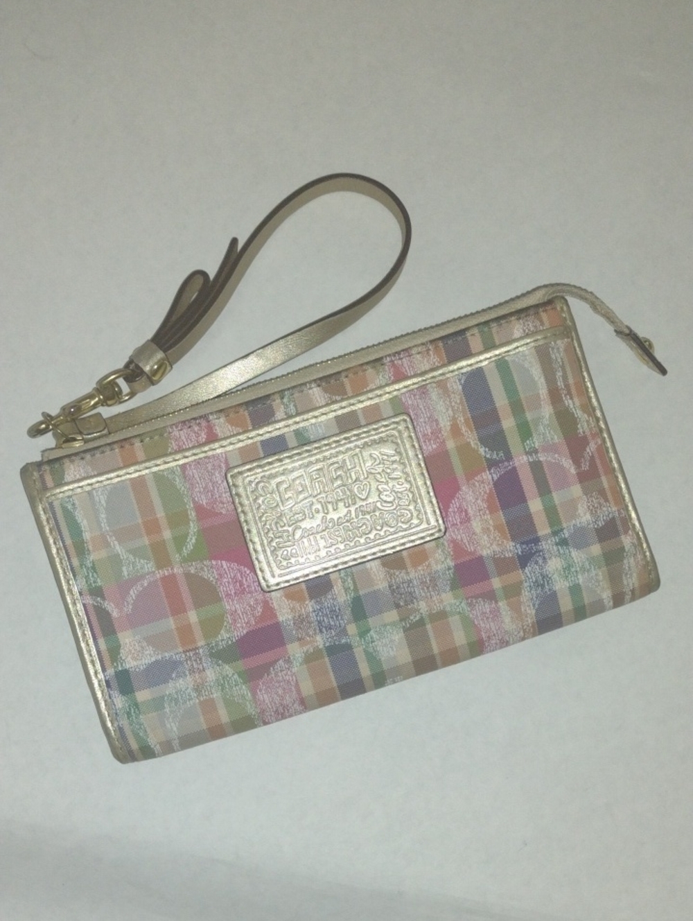 Coach Pastel Plaid Wristlet (J857)